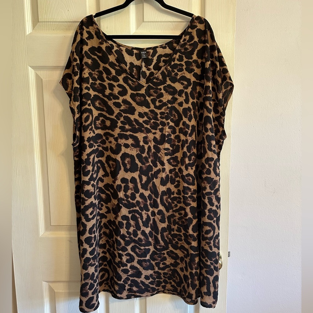 NWOT Leopard print dress